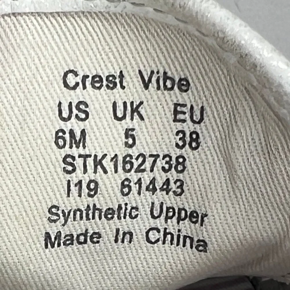 Sperry Shoes Girl’s Size 6 Silver‎ Top-Sider Crest Vibe Leather Sneakers